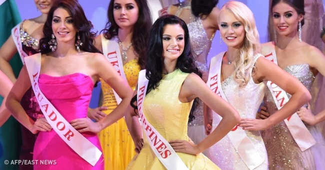 Як виглядають учасниці конкурсу «Міс Всесвіт» в реальному житті