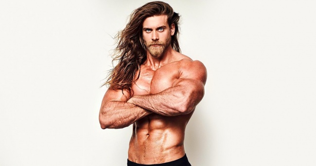 20+ доказів того, що довге волосся роблять чоловіків шалено привабливими