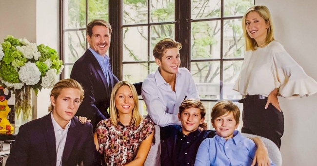 Чого навчають своїх дітей круті хлопці зі списку Forbes